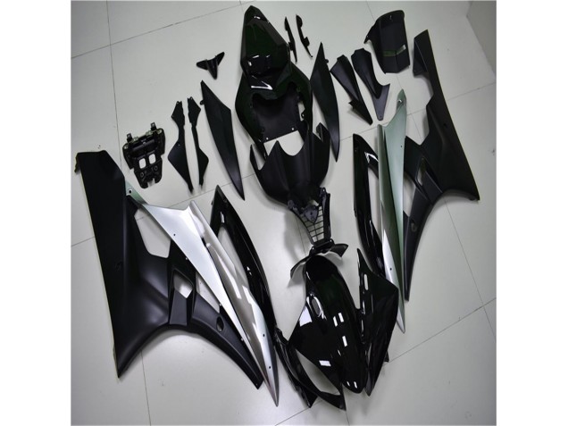 Argent Noir Kit Carénages Complet R6 2006-2007 Argent Noir Kit Carénages Complet R6 2006-2007