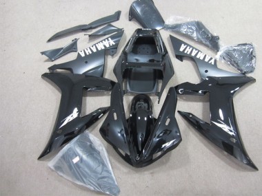 Noir Blanc Carrosserie R1 2002-2003